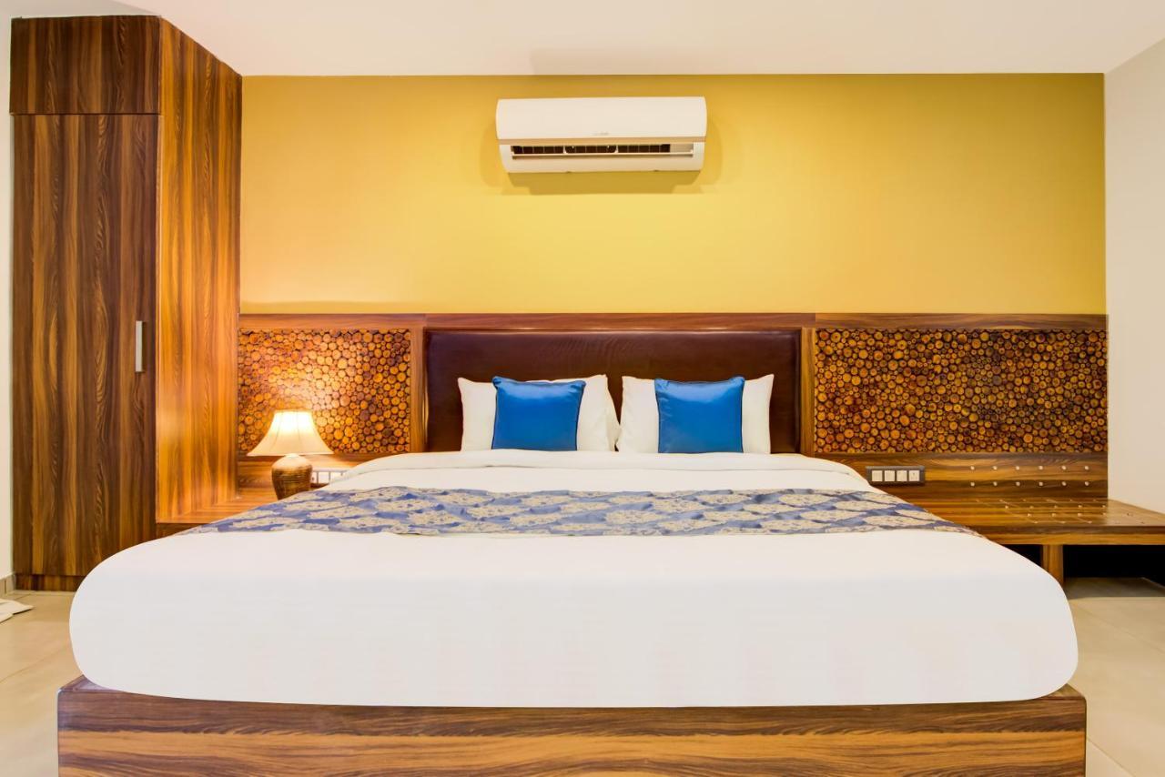 Hotel Club Mahindra Netrang Zewnętrze zdjęcie